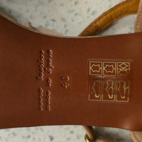 authentic Chie Mihara Laubo - peach suede . - Picture 7 of 13